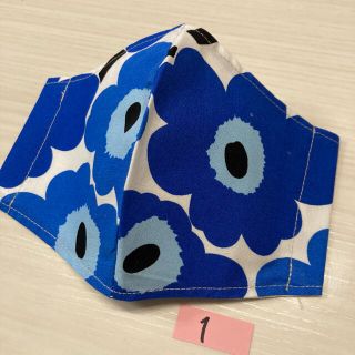 マリメッコ(marimekko)のCHOCHO様専用☆ 5点　立体　インナーマスク　青1(その他)