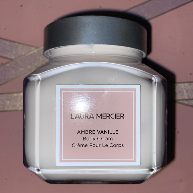 laura mercier(ローラメルシエ)のローラメルシエ　ボディクリーム　アンバーバニラ コスメ/美容のボディケア(ボディクリーム)の商品写真