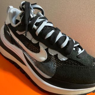 サカイ(sacai)の1週間限定出品！Nike sacai ヴェイパーワッフル　ブラック　23.5cm(スニーカー)