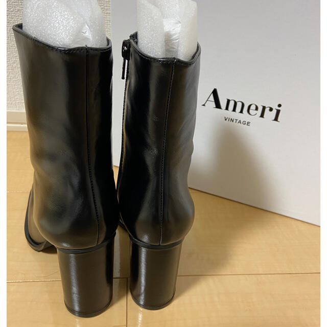 UNDRESSED DIMENSIONAL SQUARE BOOTS | capacitasalud.com