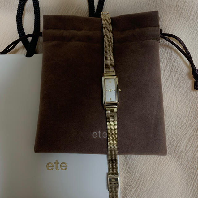 ete(エテ)のete ウォッチ　レクタングルフェイス レディースのファッション小物(腕時計)の商品写真