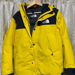 ザノースフェイス(THE NORTH FACE)のマウンテンダウンジャケット イエロー 美品 Sサイズ(ダウンジャケット)