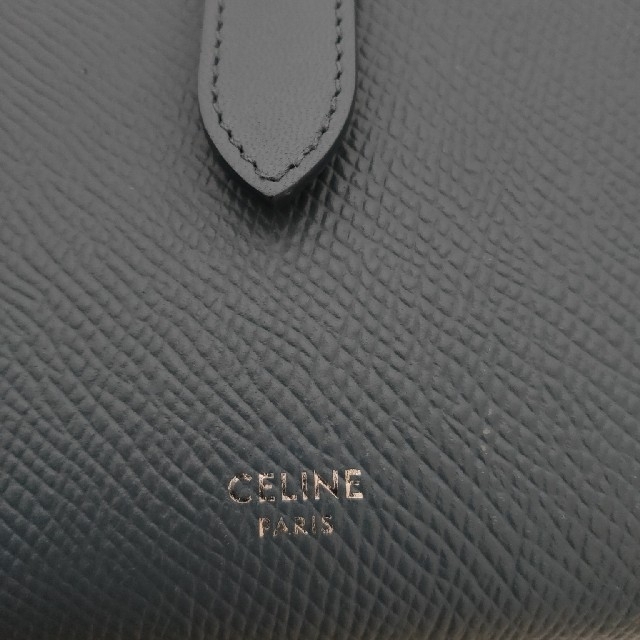 celine(セリーヌ)のセリーヌ 財布 二つ折り ミディアム ストラップウォレット ブルー レディースのファッション小物(財布)の商品写真