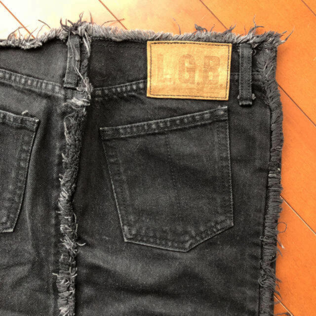 LGB(ルグランブルー)の美品　ルグランブルーLGB 黒デニムスカート レディースのスカート(ひざ丈スカート)の商品写真