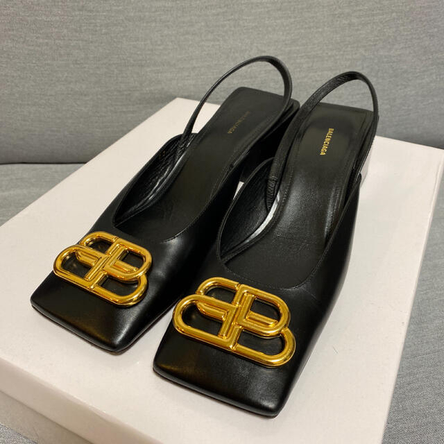 定価10万 バレンシアガ ロゴ パンプス スクエア シューズ 靴 ヒール 37