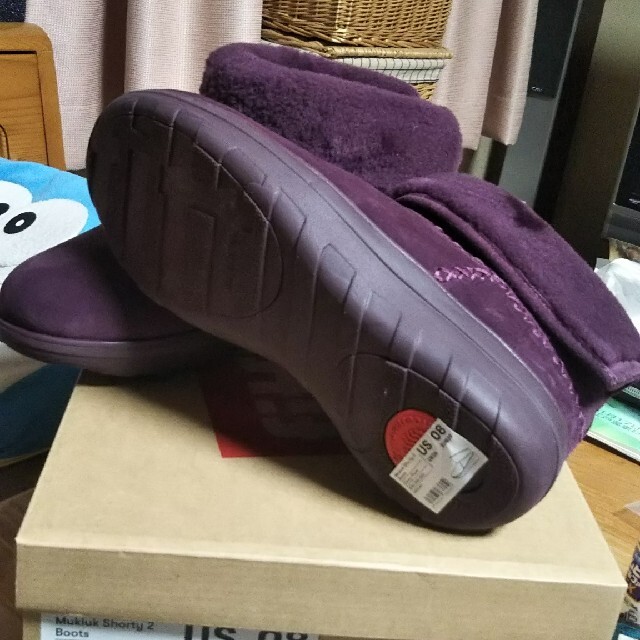 fitflop(フィットフロップ)の3776様専用 新品  フィットフロップ  ムートンブーツ  US8 レディースの靴/シューズ(ブーツ)の商品写真