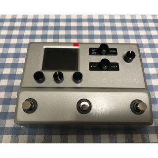 ボス(BOSS)のLine 6 HX STOMP Helix 限定カラー Silver(エフェクター)