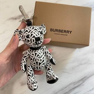 バーバリー(BURBERRY)のラスト１【新品】BURBERRY モノグラム トーマスロゴ トーマスベア くま(キーホルダー)