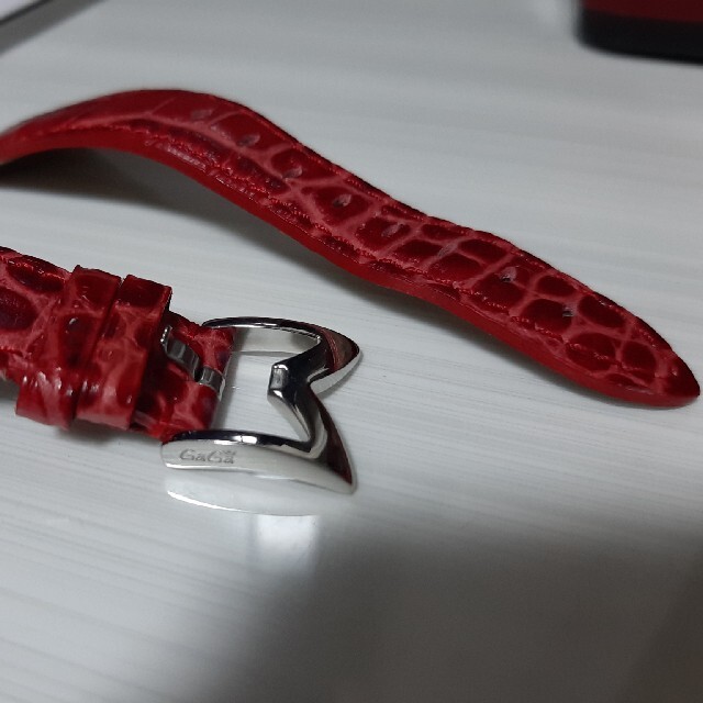GaGa MILANO(ガガミラノ)の最終値下げ　ガガミラノ　gaga　革　ベルト　美品　レッド　24mm メンズの時計(レザーベルト)の商品写真
