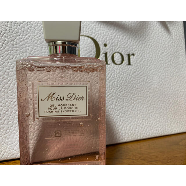 Dior Miss Dior ボディシャンプー