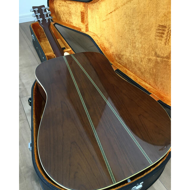 ヤマハ(ヤマハ)のYAMAHA ヤマハ  FG401 オレンジラベル　送料込み 楽器のギター(アコースティックギター)の商品写真