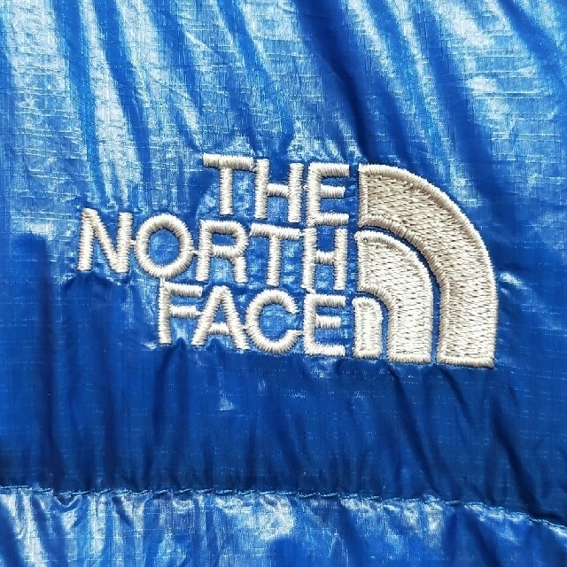 THE NORTH FACE(ザノースフェイス)の【中古】THE NORTH FACE　ライトヒートジャケット メンズのジャケット/アウター(ダウンジャケット)の商品写真