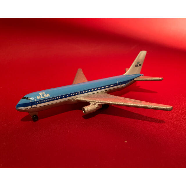 オランダ航空　ジェト機　BOEING 767 マジョレット製 エンタメ/ホビーのテーブルゲーム/ホビー(航空機)の商品写真