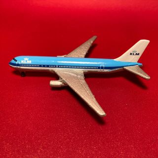 オランダ航空　ジェト機　BOEING 767 マジョレット製(航空機)