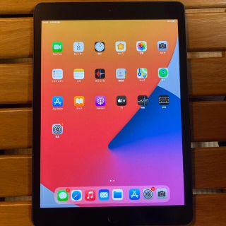 アイパッド(iPad)の美品★iPad 第7世代 Wi-Fi + Cellular 32GB★(タブレット)