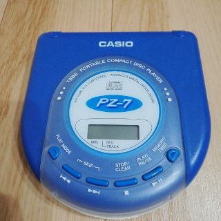 カシオ(CASIO)のCASIO　ポータブルCDプレーヤー　動作不明(ポータブルプレーヤー)