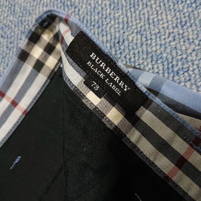 BURBERRY BLACK LABEL(バーバリーブラックレーベル)のバーバリーブラックレーベルパンツ メンズのパンツ(ワークパンツ/カーゴパンツ)の商品写真