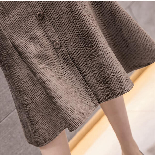 dholic(ディーホリック)のコーデュロイスカート 韓国ファッション 膝丈 マーメイド フィッシュテール レディースのスカート(ひざ丈スカート)の商品写真