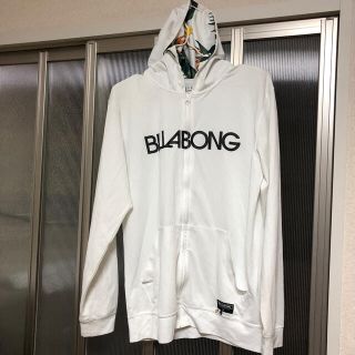 ビラボン(billabong)のBILLABONG ビラボン ラッシュパーカーMサイズ(水着)