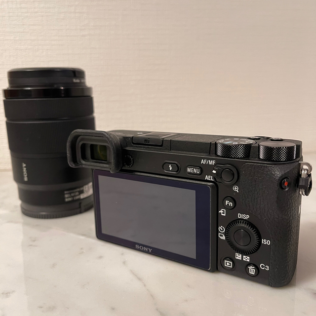 【超美品】SONY α6500 高倍率ズームレンズキット ILCE-6500M