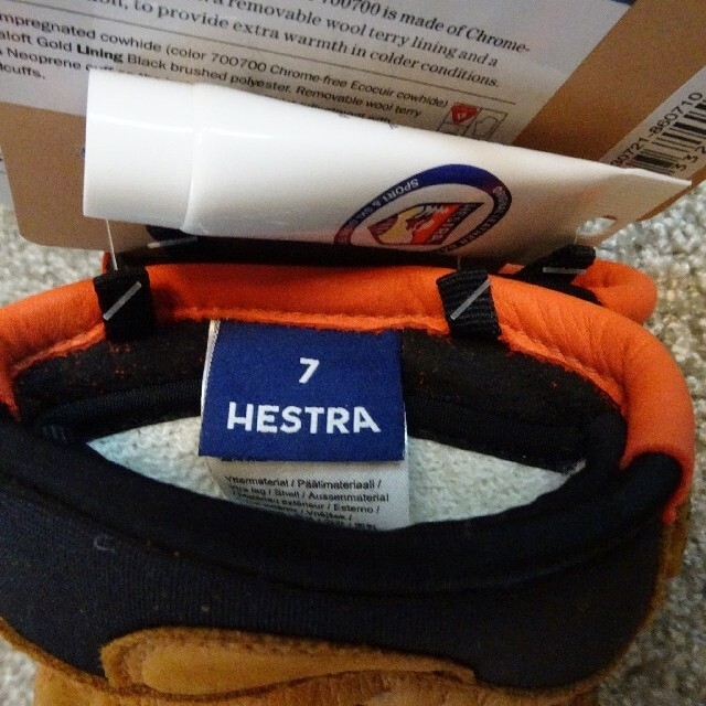 HESTRA(ヘストラ)の【新品】HESTRA 30721 WAKAYAMA MITT スポーツ/アウトドアのスノーボード(ウエア/装備)の商品写真