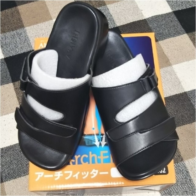 新品　アーチフィッター　402 M　O脚