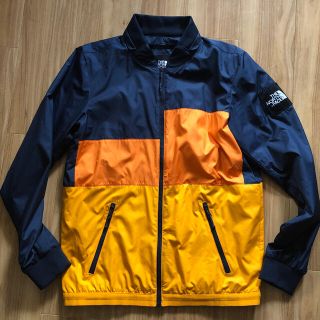 ザノースフェイス(THE NORTH FACE)のTHE NORTH FACE ナイロンジャケット フード取り外し可能　M 中古(ナイロンジャケット)