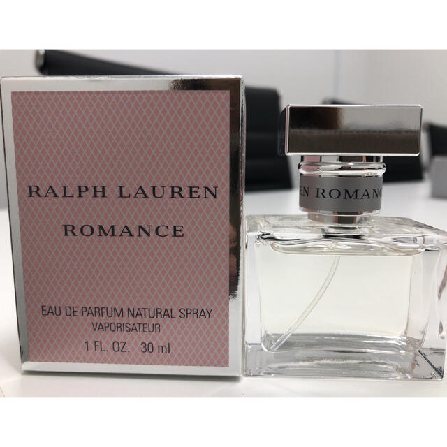 Ralph Lauren(ラルフローレン)の数回使用　RALPH LAUREN ROMANCE 30ml コスメ/美容の香水(香水(女性用))の商品写真