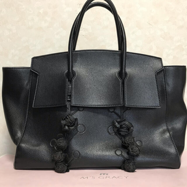 M'S GRACY(エムズグレイシー)のM's GRACY  モノクロームバッグ👜 レディースのバッグ(ハンドバッグ)の商品写真