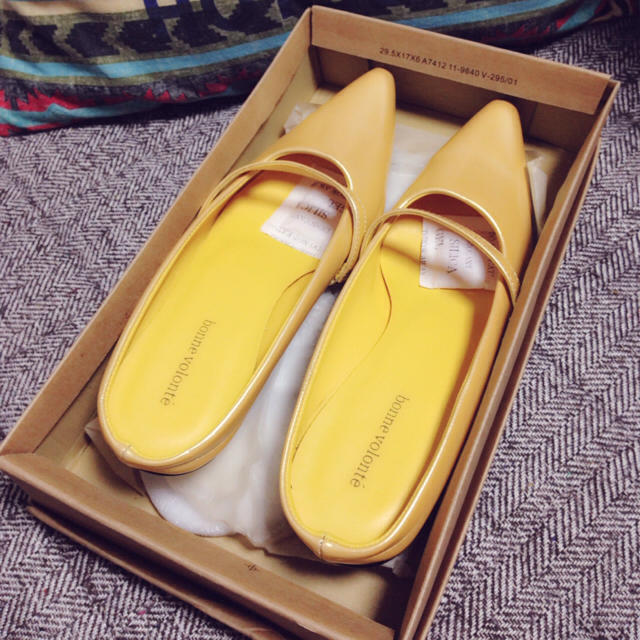 ☆イエローミュール☆ローヒール レディースの靴/シューズ(ミュール)の商品写真