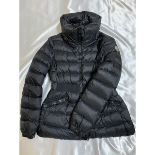 モンクレール(MONCLER)のモンクレールレディースダウン(ダウンコート)