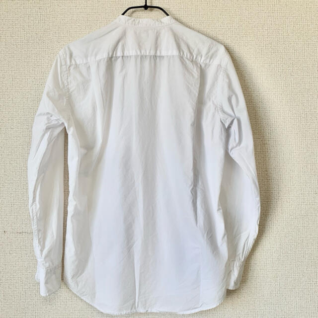 UNIQLO(ユニクロ)のユニクロ UNIQLO 古着 ノーカラーシャツ ホワイト メンズ S メンズのトップス(シャツ)の商品写真