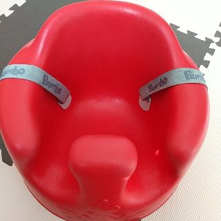 バンボ(Bumbo)の【美品】バンボ 赤(その他)