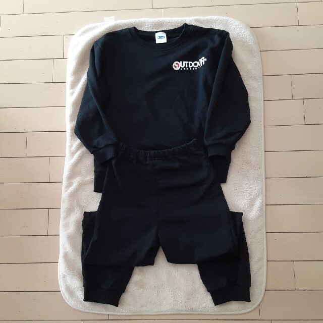 OUTDOOR(アウトドア)のOUTDOOR スエット 130cm キッズ/ベビー/マタニティのキッズ服男の子用(90cm~)(パジャマ)の商品写真