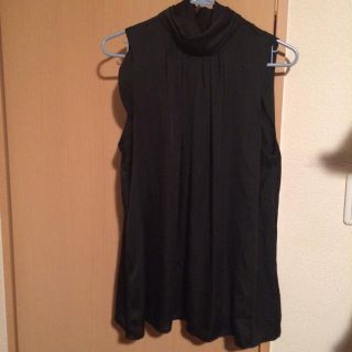 ザラ(ZARA)のZARA トップス(シャツ/ブラウス(半袖/袖なし))