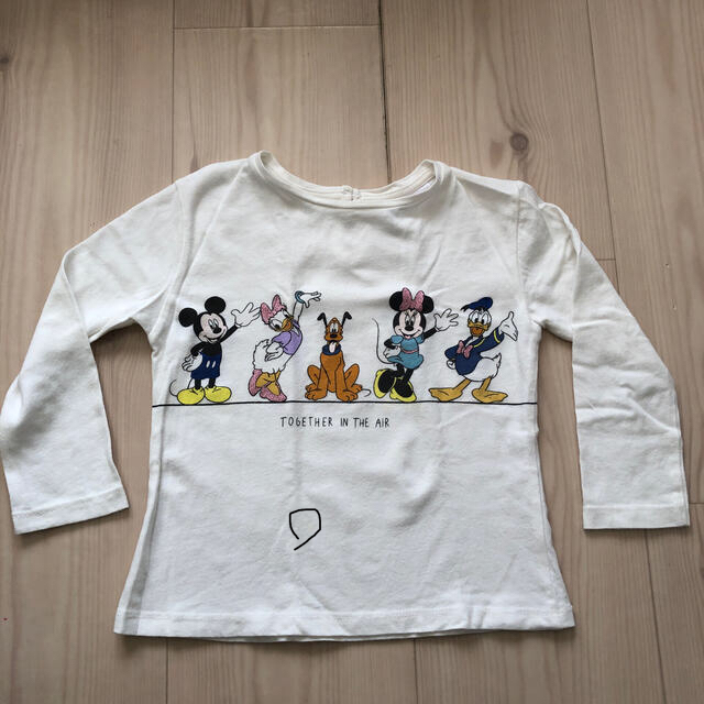 ZARA KIDS(ザラキッズ)のZARA  kids baby Disney 長袖Tシャツ　104cm キッズ/ベビー/マタニティのキッズ服女の子用(90cm~)(Tシャツ/カットソー)の商品写真