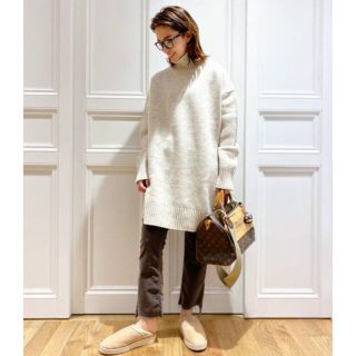 ドゥーズィエムクラス(DEUXIEME CLASSE)の新品⭐️ドゥーズィエムクラス【スタジオ ニコルソン 】TURTLE NECK(ニット/セーター)