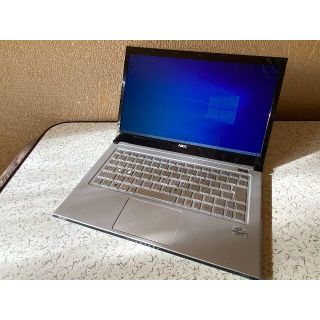 エヌイーシー(NEC)の超薄型、超軽量　新品SSD240GB VersaPro VJ18TG-G (ノートPC)