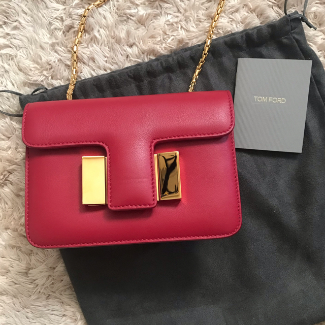 TOM FORD(トムフォード)の【定価25万】新品　TOMFORDクロスボディバッグ レディースのバッグ(ショルダーバッグ)の商品写真