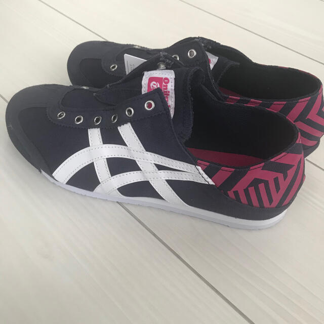 Onitsuka Tiger(オニツカタイガー)のオニツカタイガー　スニーカー　スリッポン レディースの靴/シューズ(スリッポン/モカシン)の商品写真