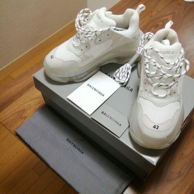 Balenciaga - 42 BALENCIAGA triple Sの通 