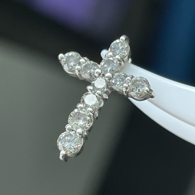 Pt900 ダイヤ 0.52ct クロス ネックレス トップ プラチナ  レディースのアクセサリー(ネックレス)の商品写真