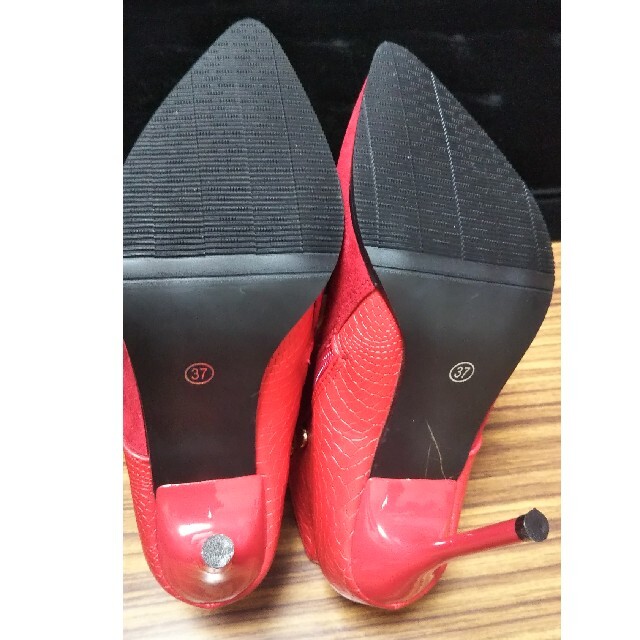 ショートブーツ 赤 レッド ポインテッドトゥ美脚ブーティ ピンヒール レディースの靴/シューズ(ブーツ)の商品写真