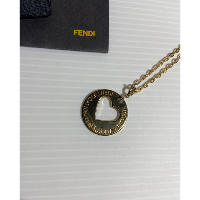 FENDI(フェンディ)のFENDI フェンディ　ネックレス　ゴールドチェーン　美品　ハート レディースのアクセサリー(ネックレス)の商品写真