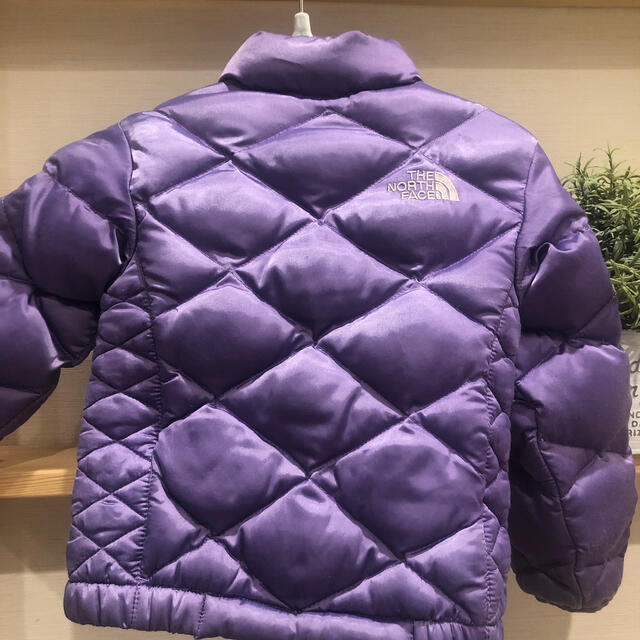 THE NORTH FACE(ザノースフェイス)のノースフェイス　ダウンジャケット キッズ/ベビー/マタニティのベビー服(~85cm)(ジャケット/コート)の商品写真