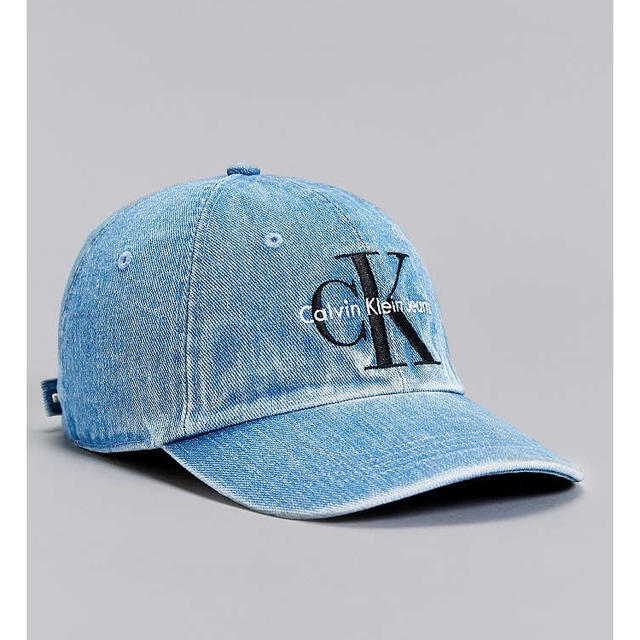 Calvin Klein(カルバンクライン)のカルバンクライン cap レディースの帽子(キャップ)の商品写真