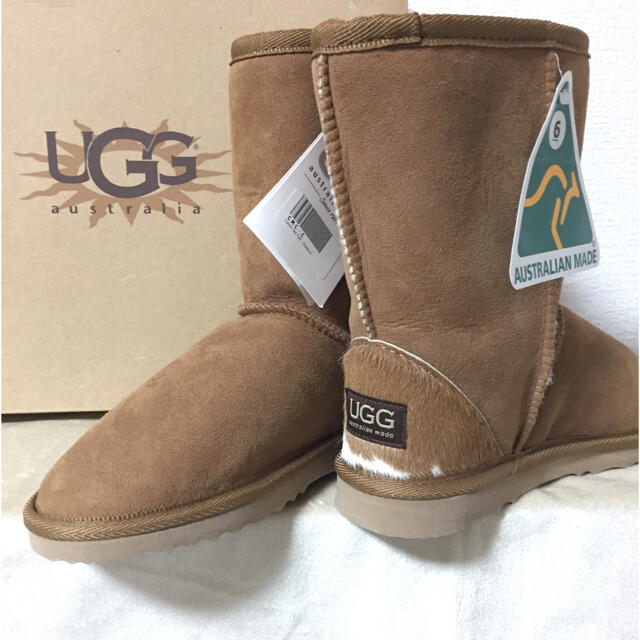 新品未使用タグ付き◾️ブランド【新品】UGG ブーツ アニマル 牛柄 サイズ6 アグ レア☆