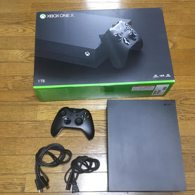 日本マイクロソフトMicrosoft Xbox One X XBOX ONE ゲーム機本体