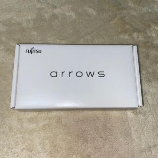 フジツウ(富士通)のarrows RX ホワイト 32 GB SIMフリー(スマートフォン本体)