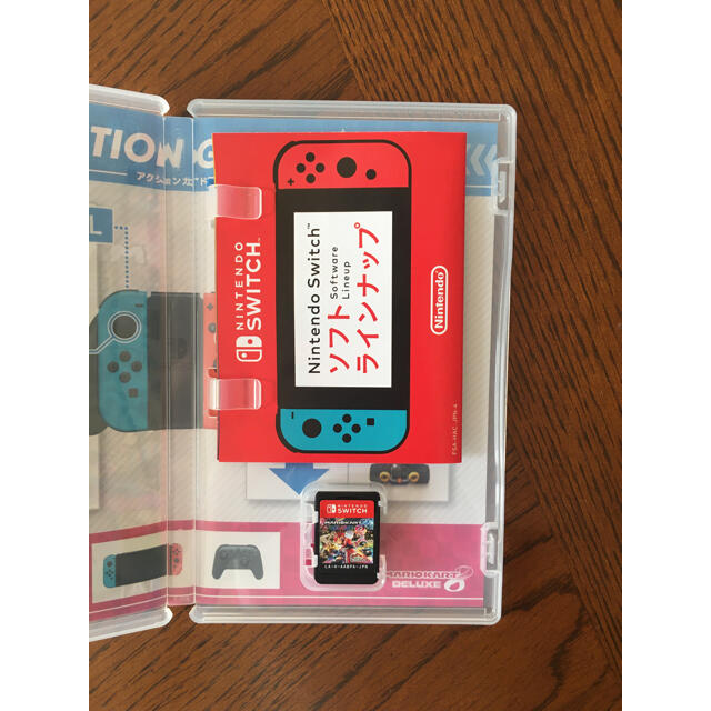 Nintendo Switch(ニンテンドースイッチ)のSwitch マリオカート8 デラックス エンタメ/ホビーのゲームソフト/ゲーム機本体(家庭用ゲームソフト)の商品写真